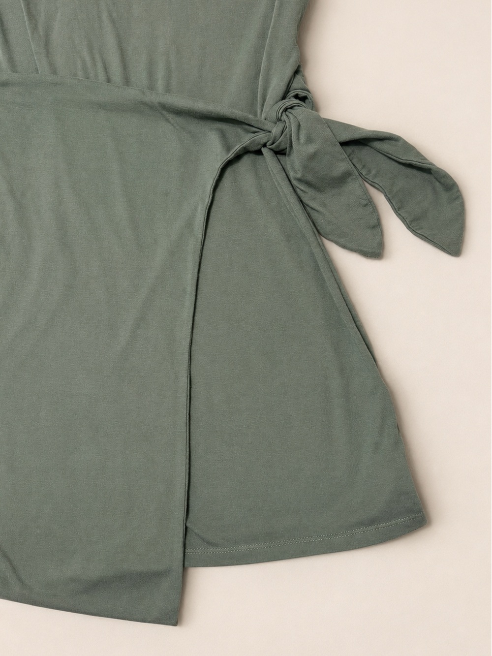 Olive Tie-Waist Short Sleeve Dress - Unbranded - Picture 2 of 4